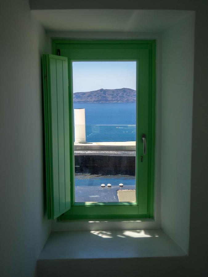 Maximilian Caldera Suites Φηρά Εξωτερικό φωτογραφία