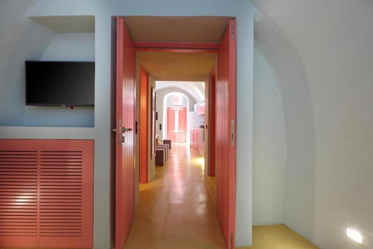 Maximilian Caldera Suites Φηρά Εξωτερικό φωτογραφία