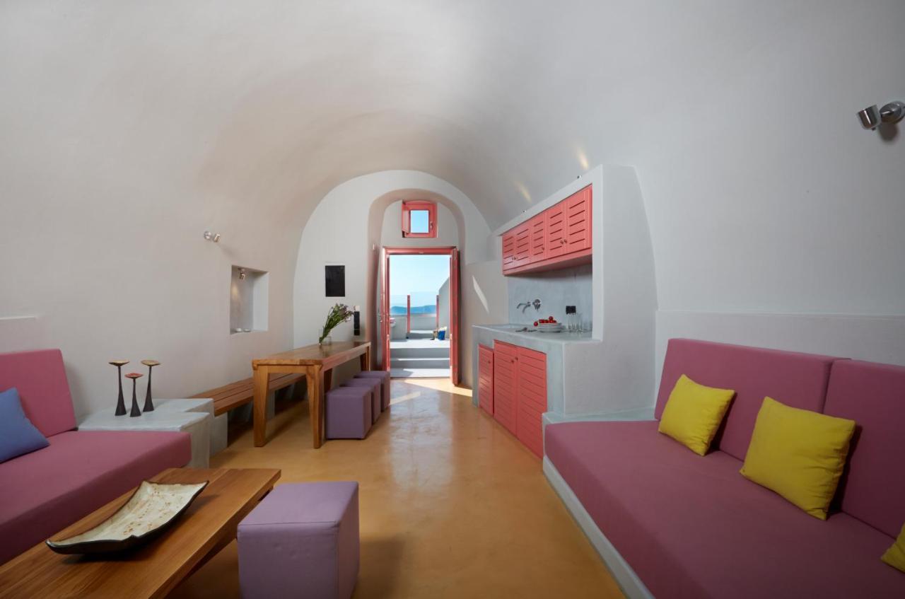 Maximilian Caldera Suites Φηρά Εξωτερικό φωτογραφία