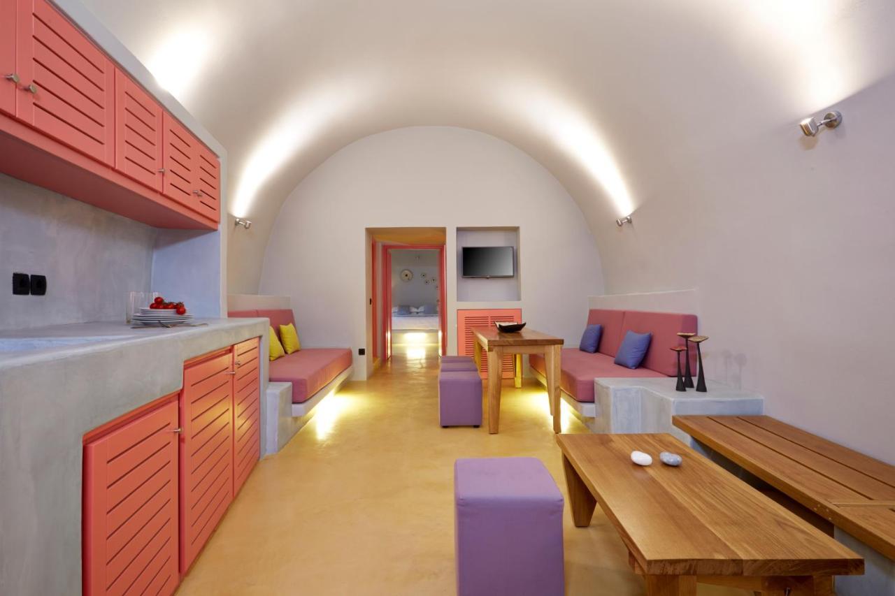 Maximilian Caldera Suites Φηρά Εξωτερικό φωτογραφία